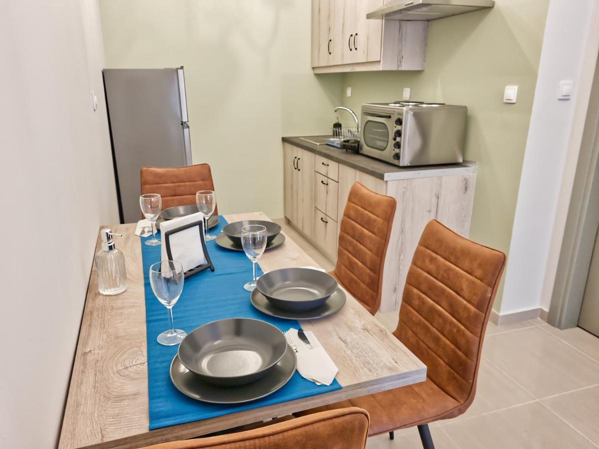 Epipleon Luxury Suites - 107 - Διαμέρισμα 85Τμ - Θέα Στη Θάλασσα นาฟปาคตอส ภายนอก รูปภาพ